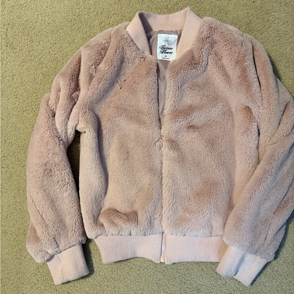 Forever Flower light  pink faux fur bomber style jacket (like new)